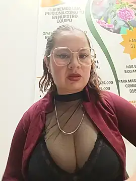 VANESSA  28 online show from 06/01/26, 04:09