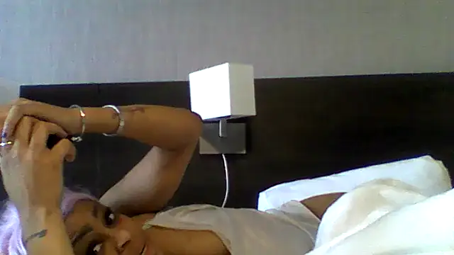 Snapshot of MissVegas chatting on 05/18/26, 06:41 MissVegas online show from 05/18/26, 06:41