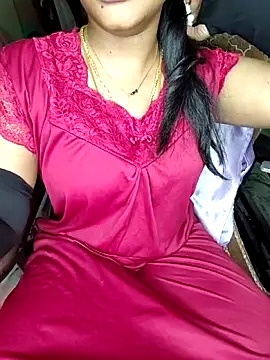 Snapshot of Tamil__Thara003 chatting on 06/04/26, 06:03 Tamil Thara003 online show from 06/04/26, 06:03