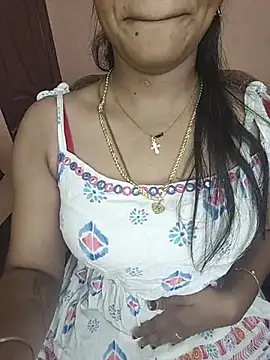 Snapshot of Tamil__Thara003 chatting on 07/29/26, 05:05 Tamil Thara003 online show from 07/29/26, 05:05