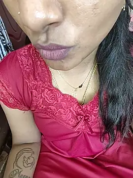 Snapshot of Tamil__Thara003 chatting on 08/04/26, 05:43 Tamil Thara003 online show from 08/04/26, 05:43