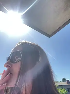 LindaLee90 online show from 06/26/26, 12:53