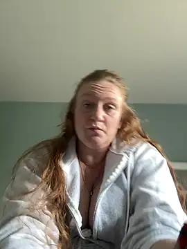 Kellilyn10 online show from 06/25/26, 05:50
