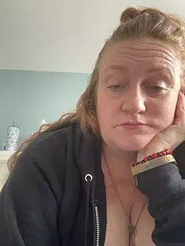 Kellilyn10 online show from 06/26/26, 05:28