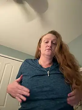Kellilyn10 online show from 07/11/26, 04:59