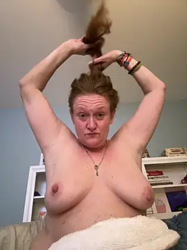 Kellilyn10 online show from 07/31/26, 02:55