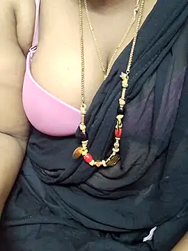 tamilkavitha123 online show from 07/14/26, 04:39