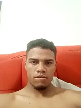 Snapshot of SantiHotxxxVergon chatting on 06/01/26, 04:03 SantiHotxxxVergon online show from 06/01/26, 04:03