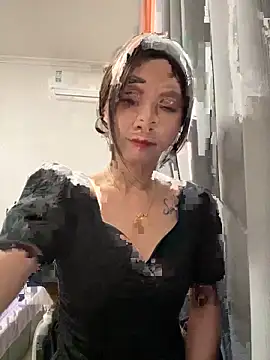 Snapshot of huihui_520 chatting on 05/18/26, 05:46 huihui 520 online show from 05/18/26, 05:46