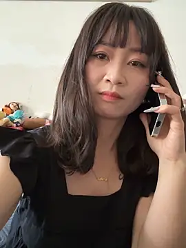Snapshot of huihui_520 chatting on 05/20/26, 02:51 huihui 520 online show from 05/20/26, 02:51