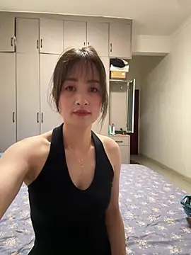 Snapshot of huihui_520 chatting on 06/27/26, 06:51 huihui 520 online show from 06/27/26, 06:51