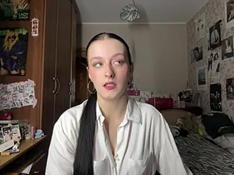 Angelina Floran online show from 05/12/26, 04:37
