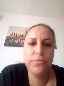 Sanela290590 online show from 05/11/26, 08:20