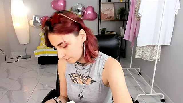 Cruela Bena online show from 05/10/26, 11:15