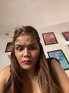Snapshot of Leena_singh chatting on 06/10/26, 06:51 Leena singh online show from 06/10/26, 06:51