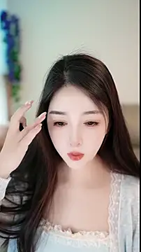 Snapshot of singer-wenwan chatting on 05/19/26, 11:05 singer-wenwan online show from 05/19/26, 11:05