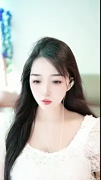 Snapshot of singer-wenwan chatting on 05/23/26, 09:13 singer-wenwan online show from 05/23/26, 09:13