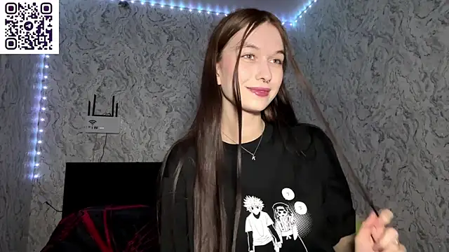 HinaDesire online show from 06/01/26, 10:00