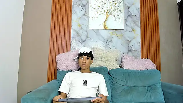 BOUL GUYS online show from 05/19/26, 01:44