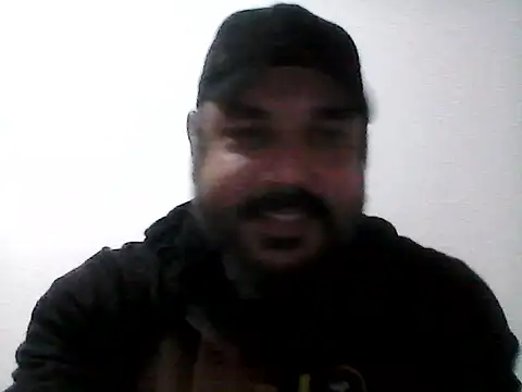 Snapshot of stallony chatting on 06/25/26, 01:15 stallony online show from 06/25/26, 01:15