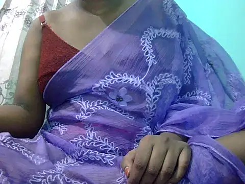 angelqueen19 online show from 06/25/26, 06:34