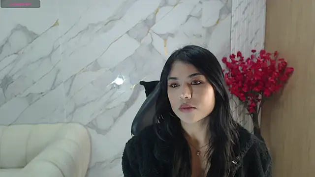Jade tf online show from 06/09/26, 12:39