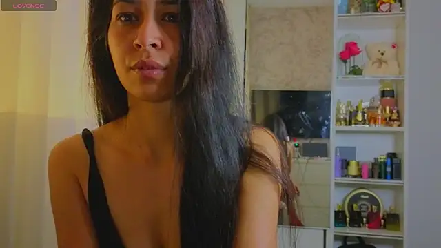YvisSweet online show from 05/22/26, 01:57