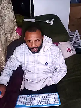 Camodick online show from 09/12/25, 02:22