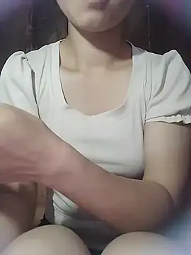 Snapshot of Miru_SEXYY chatting on 07/06/26, 12:18 Miru SEXYY online show from 07/06/26, 12:18