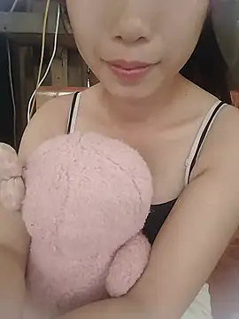 Snapshot of Miru_SEXYY chatting on 08/05/26, 04:26 Miru SEXYY online show from 08/05/26, 04:26