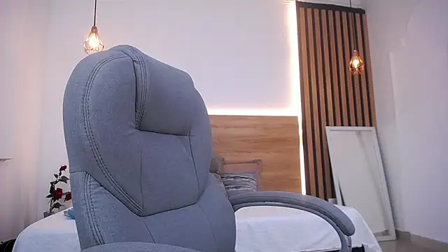 alexa forbes  online show from 05/15/26, 02:51