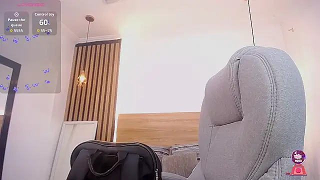 alexa forbes  online show from 06/04/26, 02:17