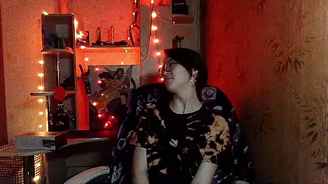Snapshot of Alessa_Kiss chatting on 05/19/26, 06:03 Alessa Kiss online show from 05/19/26, 06:03