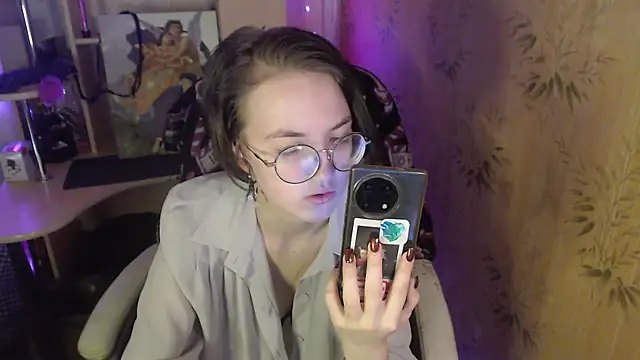 Snapshot of Alessa_Kiss chatting on 05/23/26, 02:54 Alessa Kiss online show from 05/23/26, 02:54