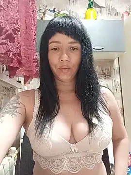 Snapshot of -KARINA-LOVE- chatting on 05/11/26, 05:43 -KARINA-LOVE- online show from 05/11/26, 05:43