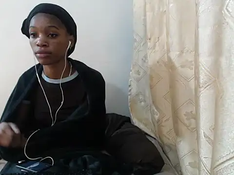 PetiteBarbie 05 online show from 07/04/26, 04:57