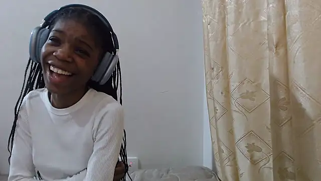 PetiteBarbie 05 online show from 07/16/26, 04:51