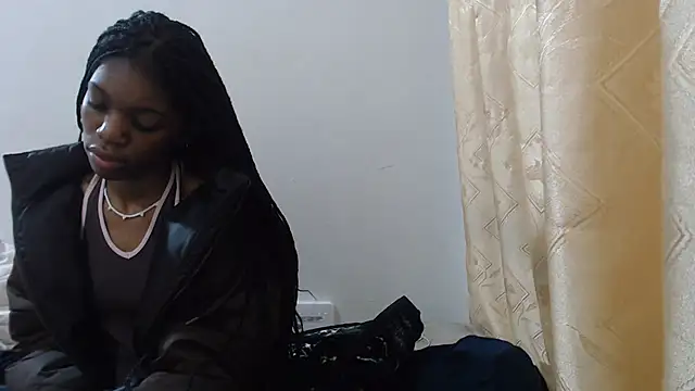PetiteBarbie 05 online show from 07/27/26, 05:58