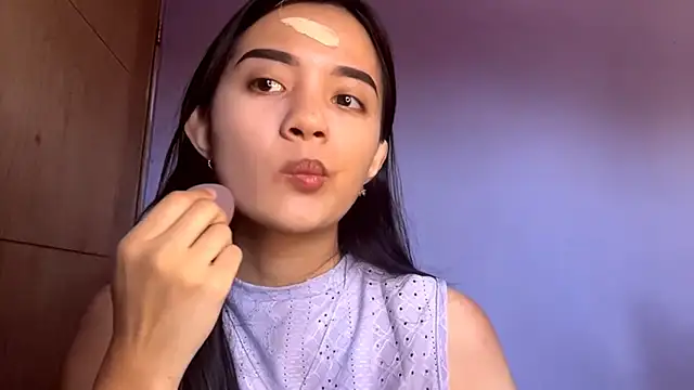 LiliaMadon online show from 05/11/26, 01:00