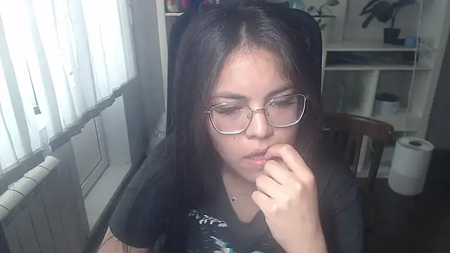 Anda here online show from 06/18/26, 04:35