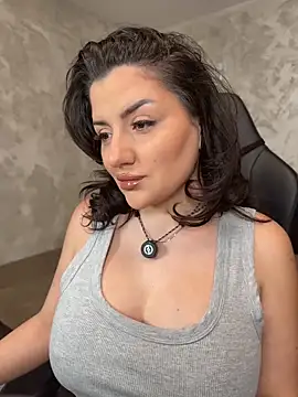 Snapshot of SophiePale chatting on 02/22/26, 12:47 SophiePale online show from 02/22/26, 12:47