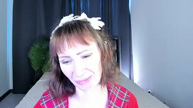 gracekellyyy online show from 06/27/26, 12:33