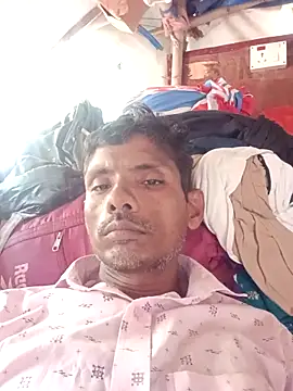 Snapshot of Hot-Parinda200 chatting on 05/09/26, 09:36 Hot-Parinda200 online show from 05/09/26, 09:36