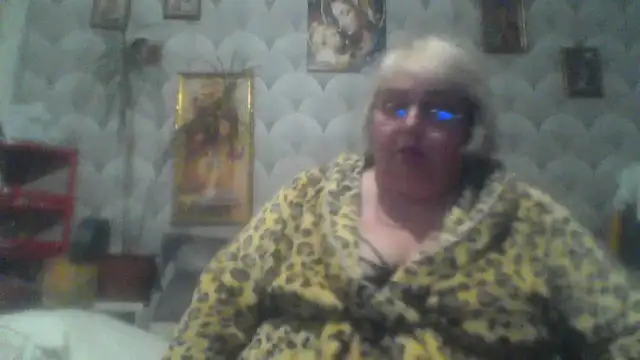 MarinaFarina53 online show from 05/15/26, 07:43