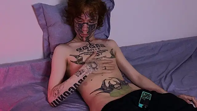 Snapshot of Emo___boy chatting on 06/12/26, 11:46 Emo boy online show from 06/12/26, 11:46