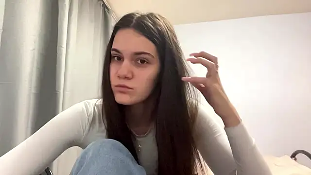 Snapshot of MaryRaven chatting on 05/19/26, 03:18 MaryRaven online show from 05/19/26, 03:18