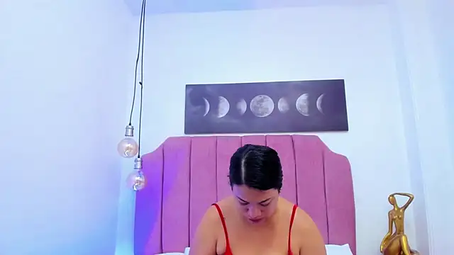 Snapshot of SofiaMartiinez chatting on 05/26/26, 11:06 SofiaMartiinez online show from 05/26/26, 11:06