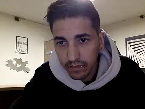 poashapiaksbdasjgakgnxigx online show from 05/07/26, 04:45