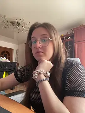 viksiss online show from 05/14/26, 05:36