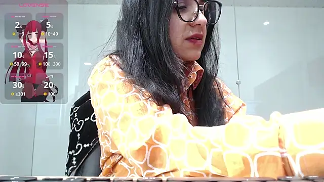 Snapshot of Lizeth_White_ chatting on 06/29/26, 03:23 Lizeth White online show from 06/29/26, 03:23